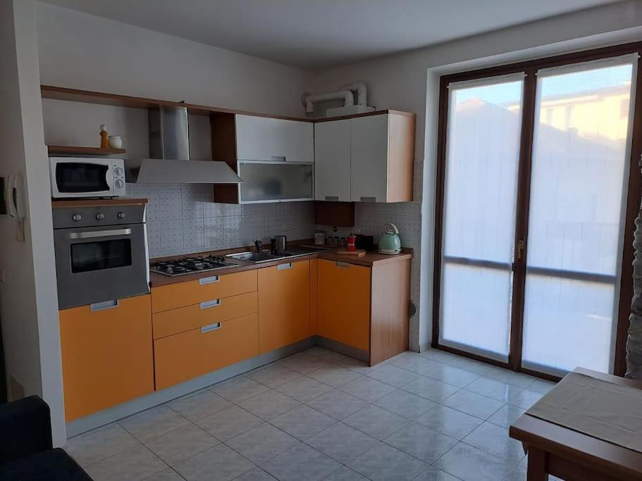 Appartamento Anna Lungo Fiume - Lago Maggiore Sesto Calende Bagian luar foto